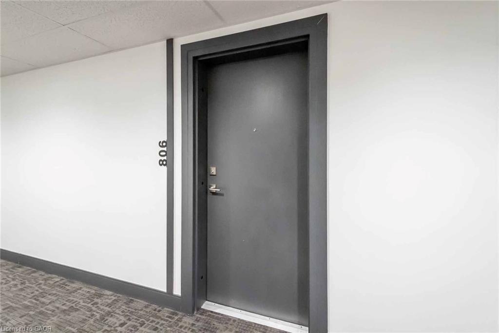 1 Wellington Street Property Photo 2