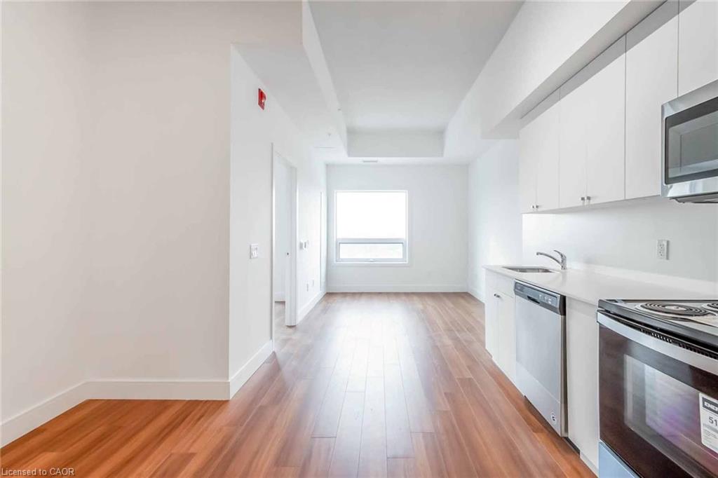 1 Wellington Street Property Photo 5