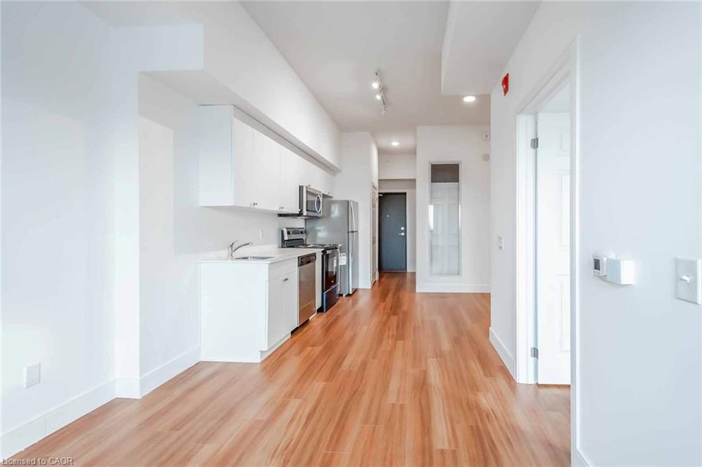 1 Wellington Street Property Photo 9