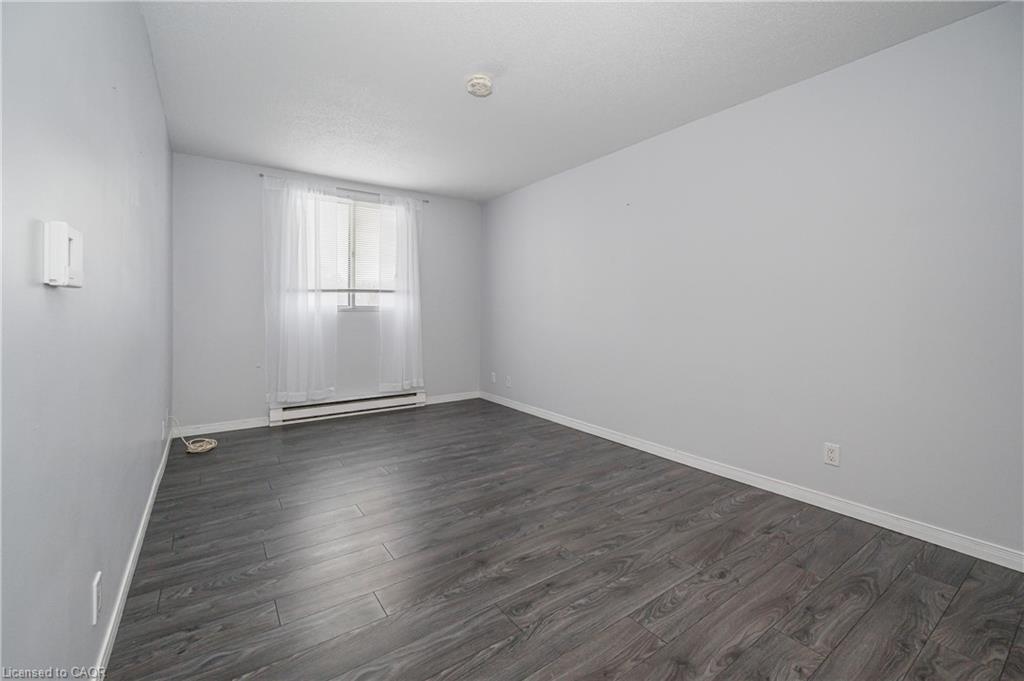 211-18 Holborn Court Property Photo 13