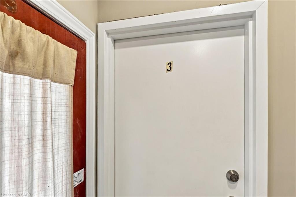 17 Eby Street S Property Photo 3