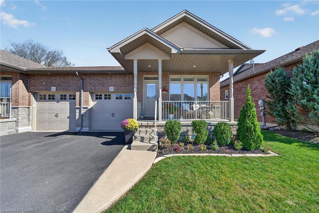 10 Macneil Court