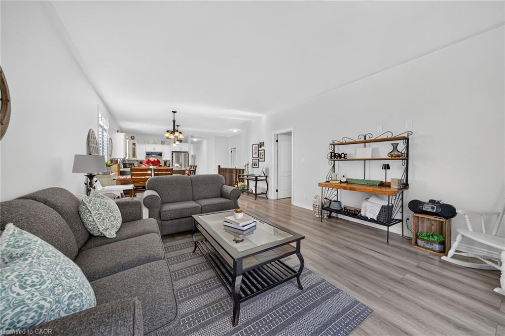 10 Macneil Court Property Photo 25