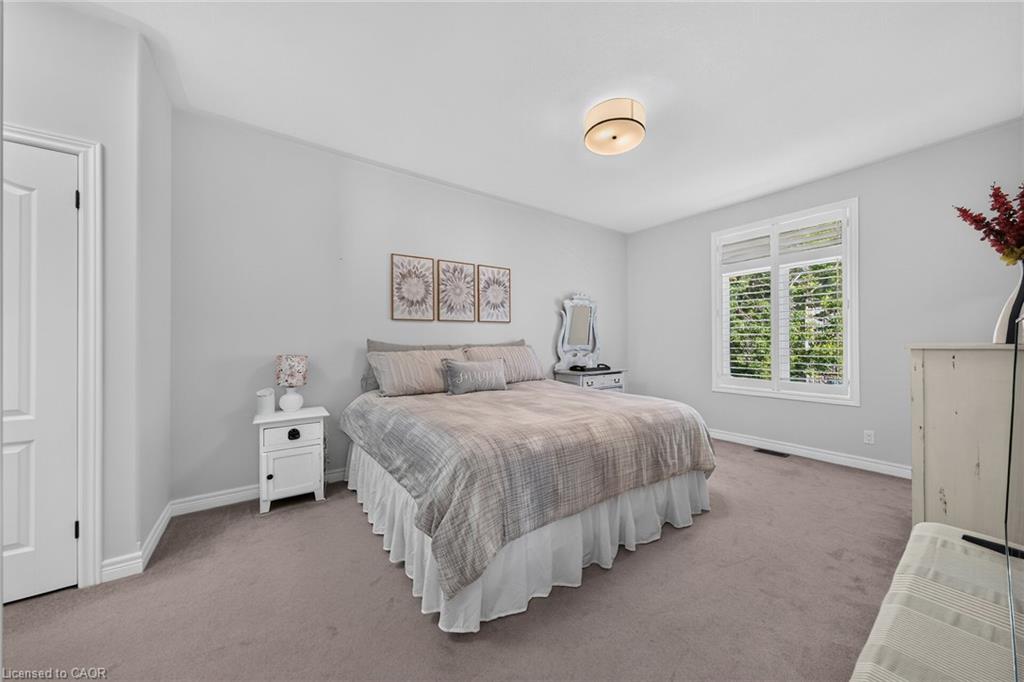 10 Macneil Court Property Photo 26