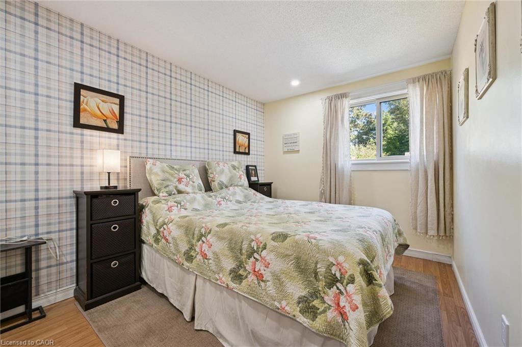 172 Laurentian Drive Property Photo 16