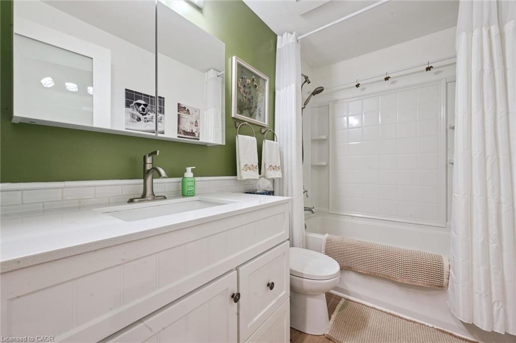 172 Laurentian Drive Property Photo 20