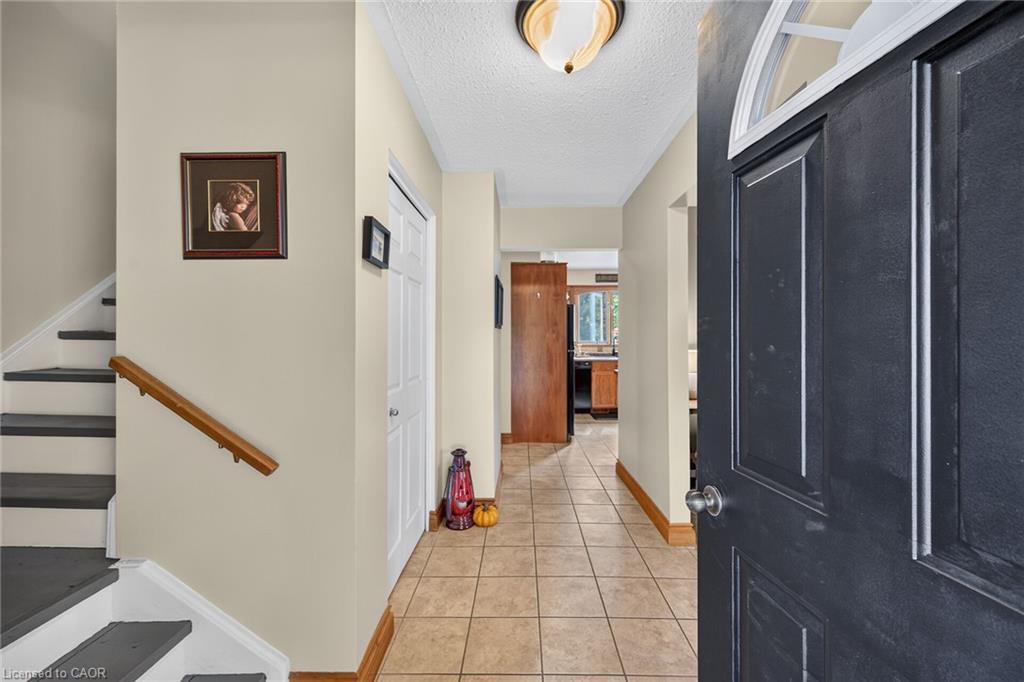 108 Temperance Street E Property Photo 6