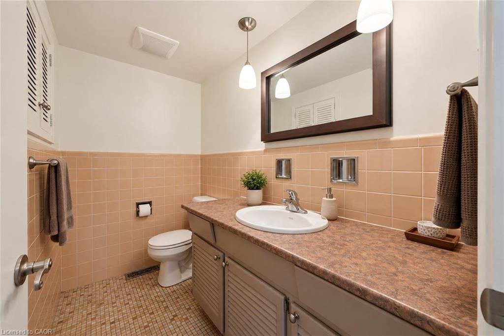 38 Callander Drive Property Photo 16