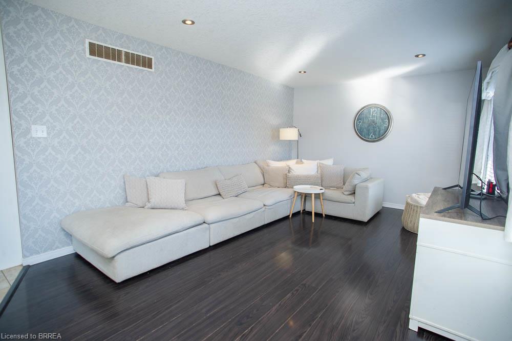 48 Nightingale Drive Property Photo 15