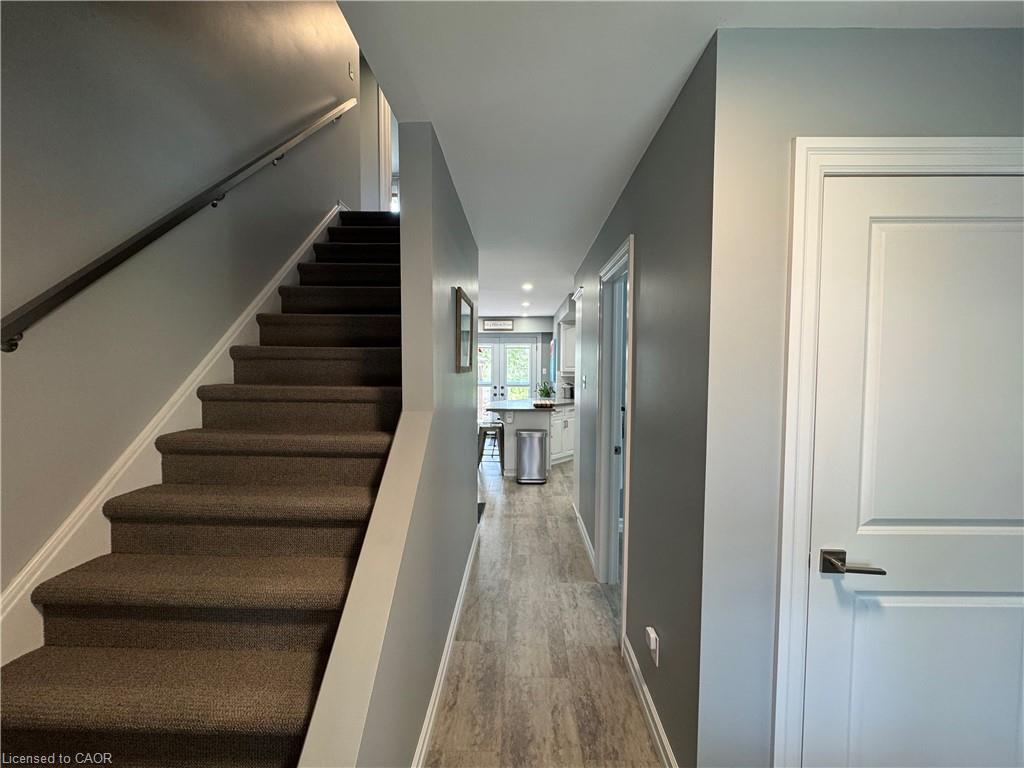 1814 Nafziger Road Property Photo 13