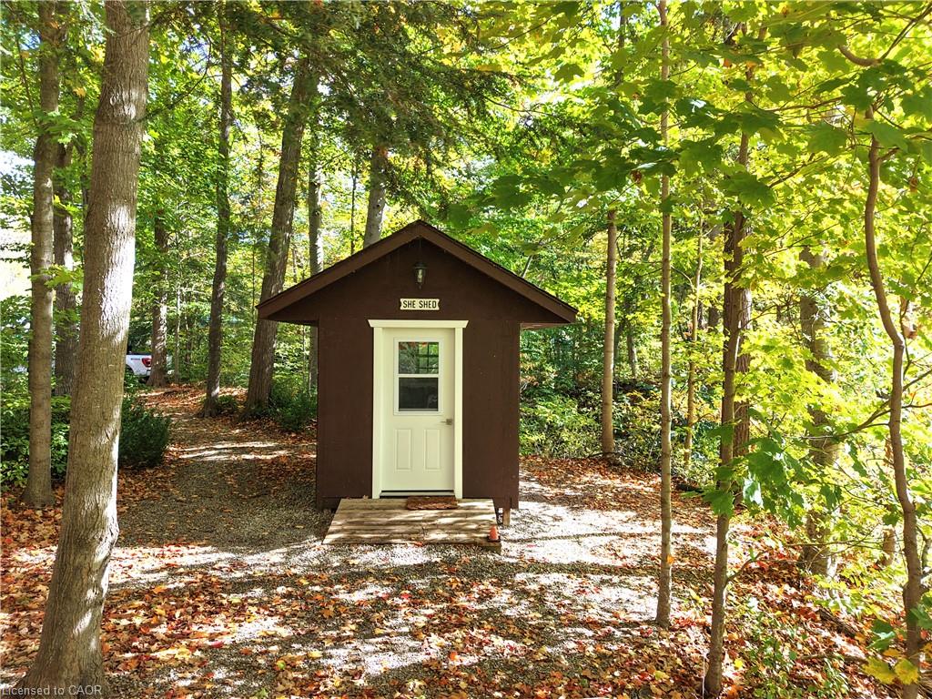 1814 Nafziger Road Property Photo 26