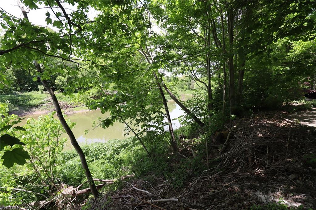 1814 Nafziger Road Property Photo 27