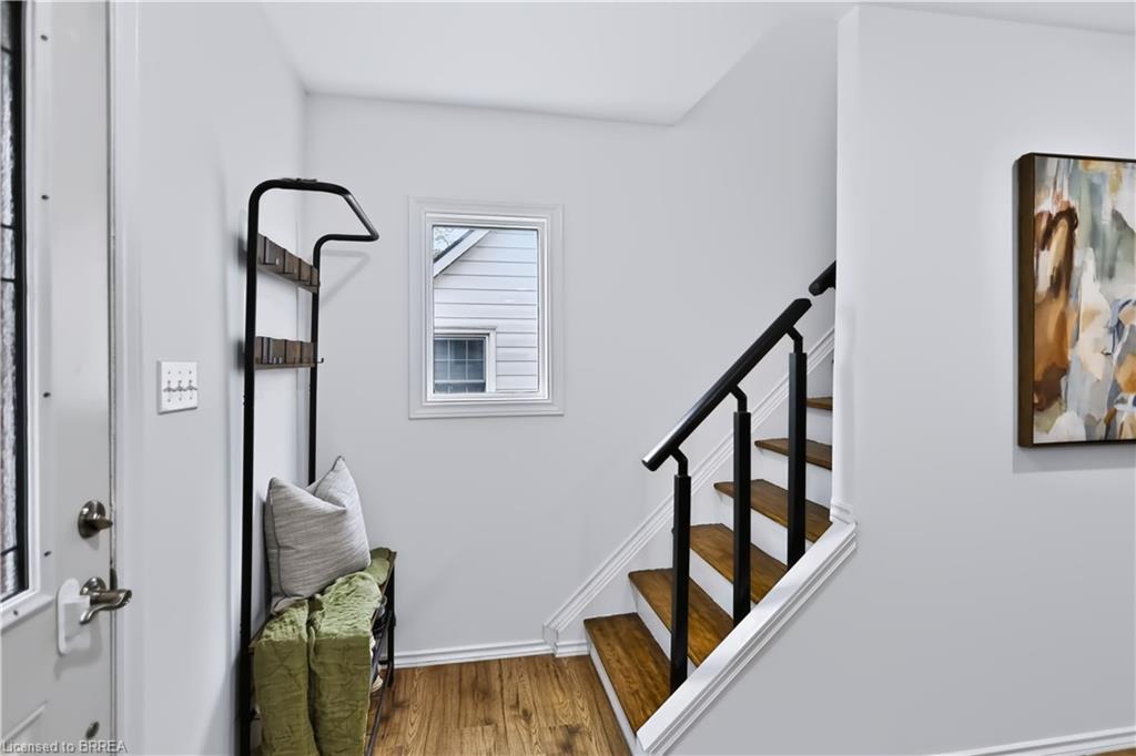 11 Sussex Avenue Property Photo 11