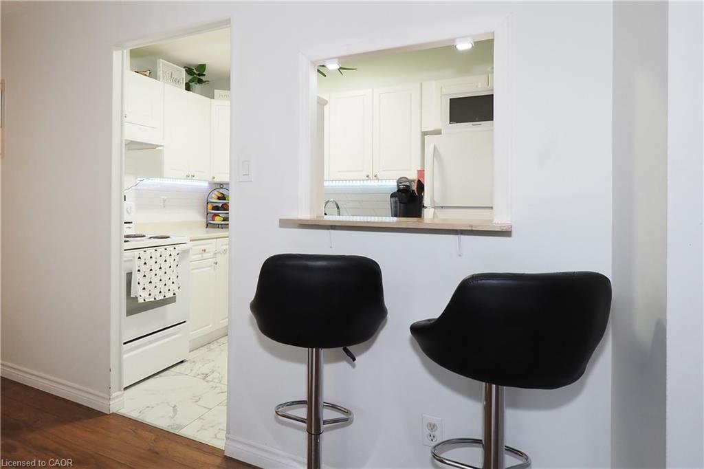 206-6 Walton Avenue Property Photo 13
