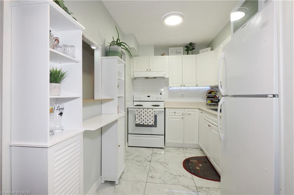 206-6 Walton Avenue Property Photo 18