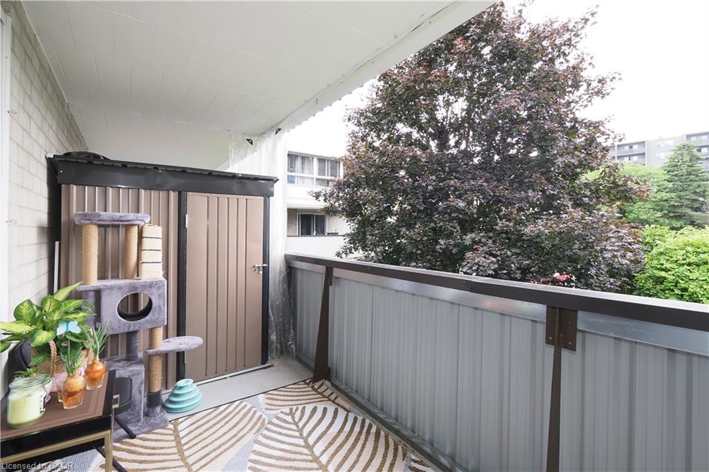 206-6 Walton Avenue Property Photo 31