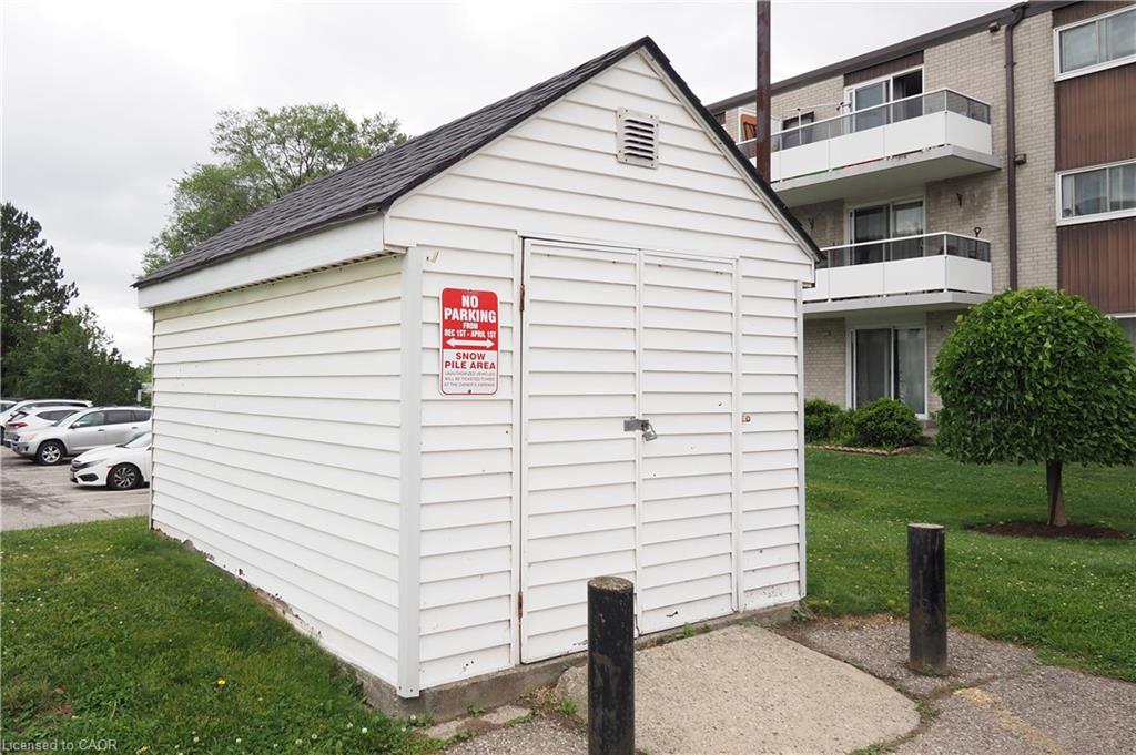 206-6 Walton Avenue Property Photo 36