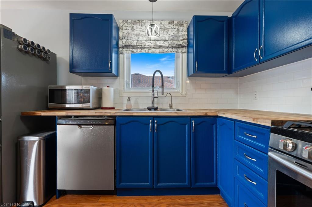 31 Beckett Boulevard Property Photo 7