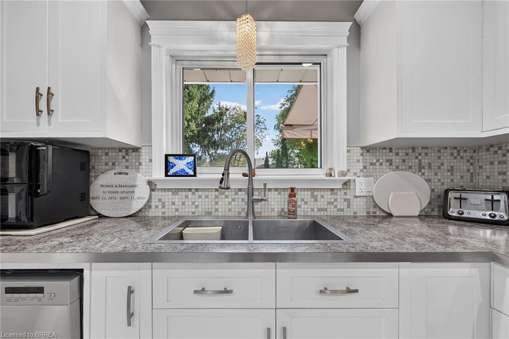 41 Kensington Avenue Property Photo 20