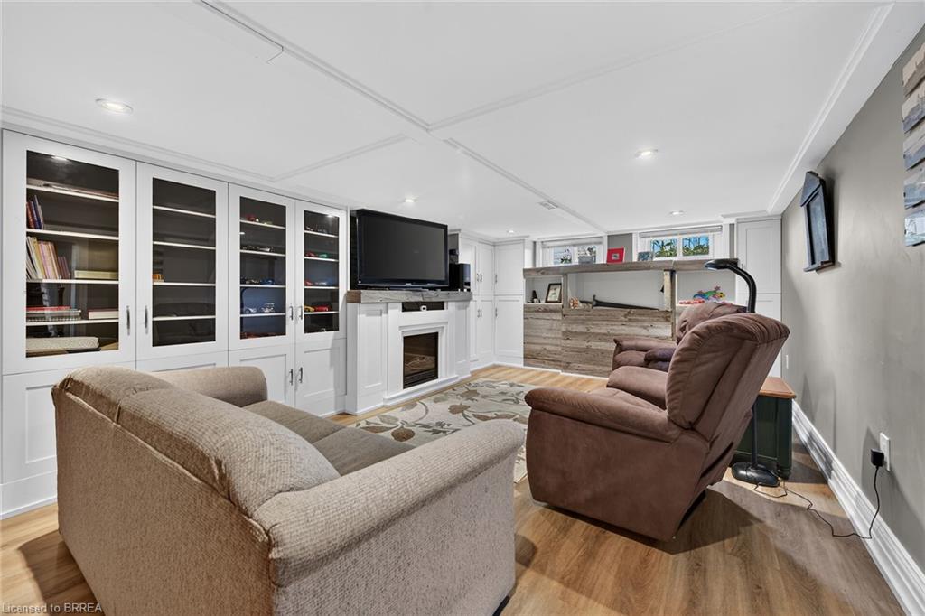 41 Kensington Avenue Property Photo 33