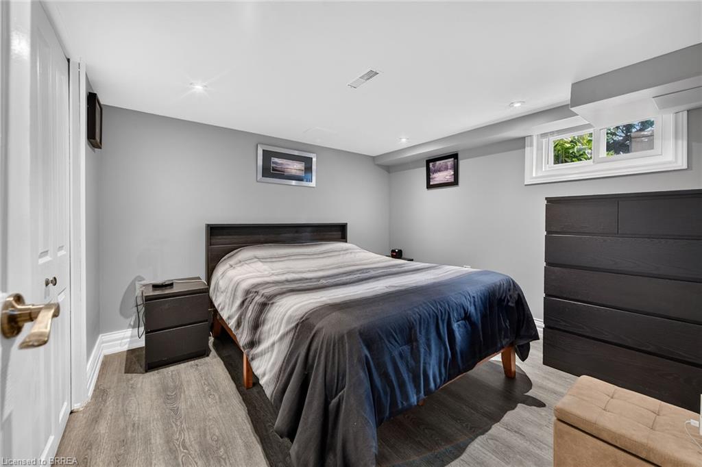 41 Kensington Avenue Property Photo 39