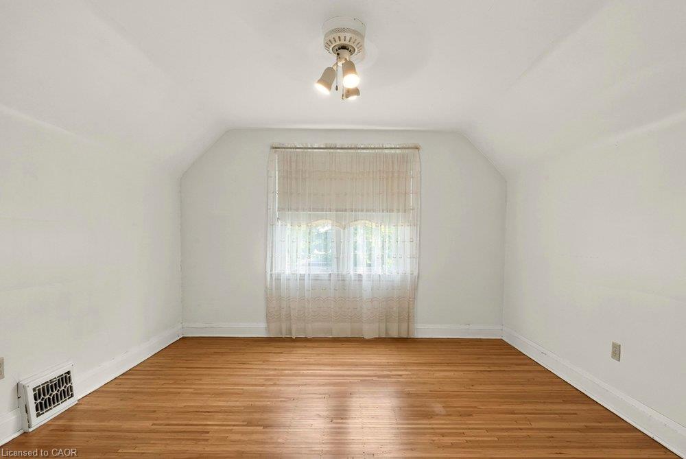 64 Tweedsmuir Avenue Property Photo 25
