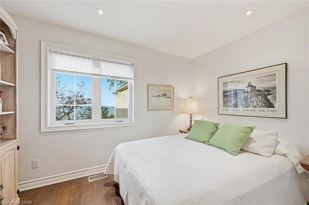 29 Considine Avenue Property Photo 37