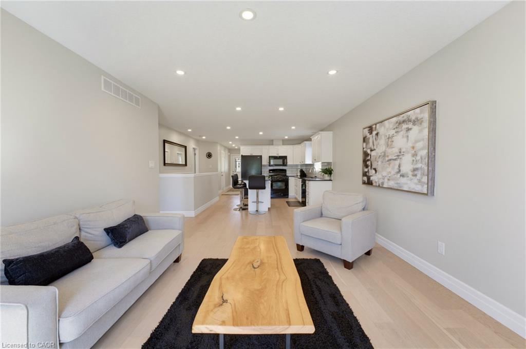 195 Brenneman Drive Property Photo 11