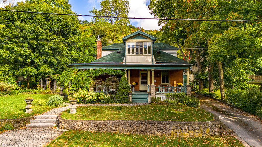 55 Cayley Street Property Photo 1