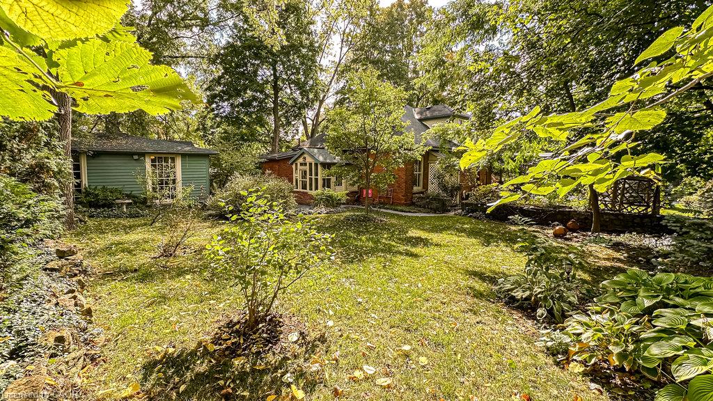 55 Cayley Street Property Photo 35