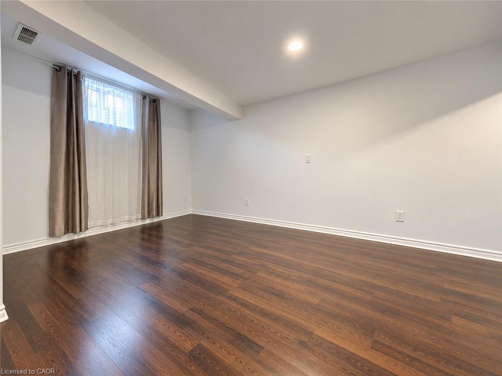 26 Wilkie Crescent Property Photo 21