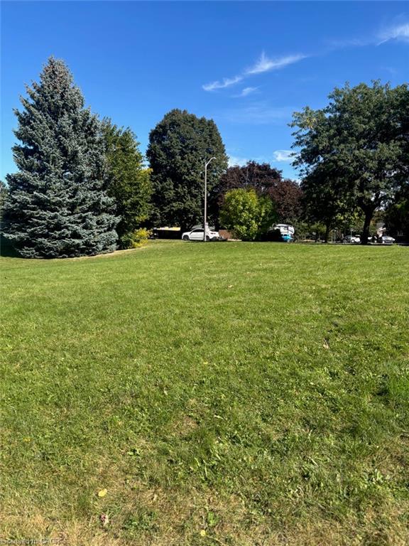 36 Lauris Avenue Property Photo 7