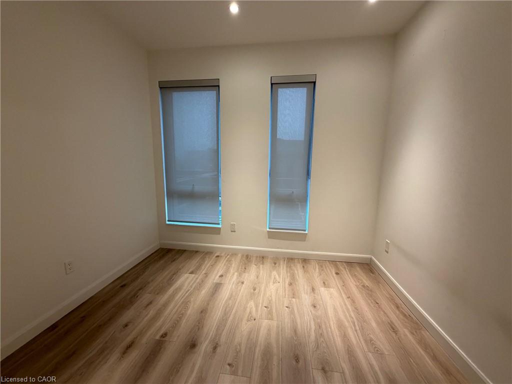 301-741 King Street W Property Photo 8