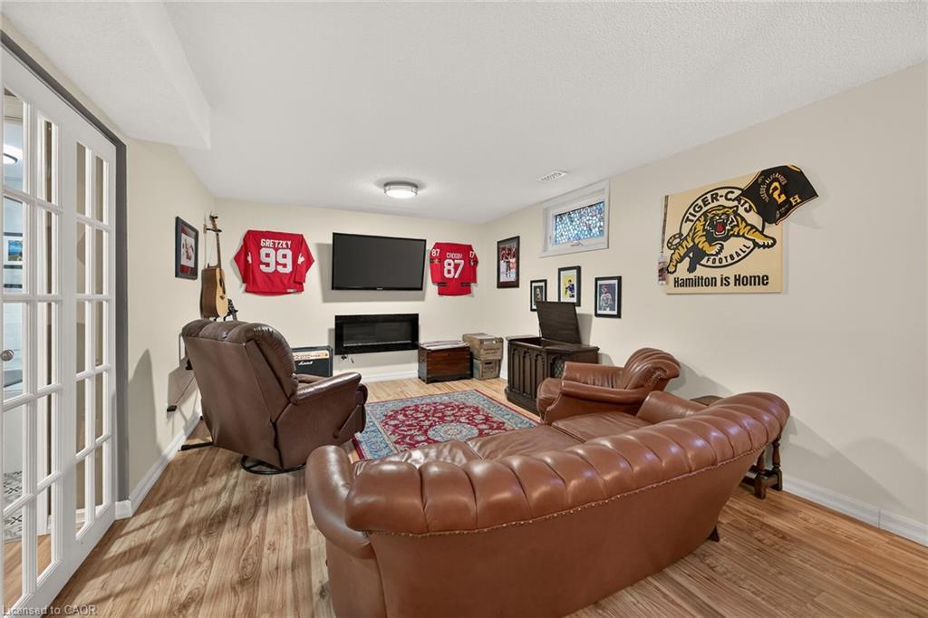 2 Adler Avenue Property Photo 25