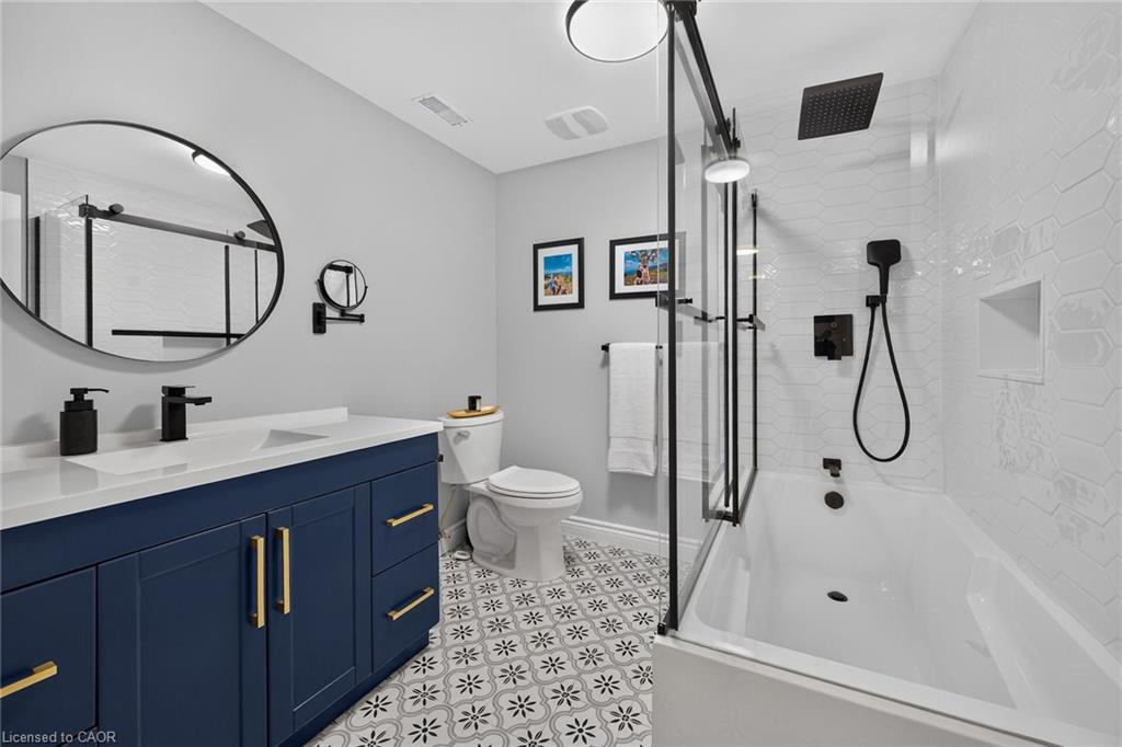 2 Adler Avenue Property Photo 31
