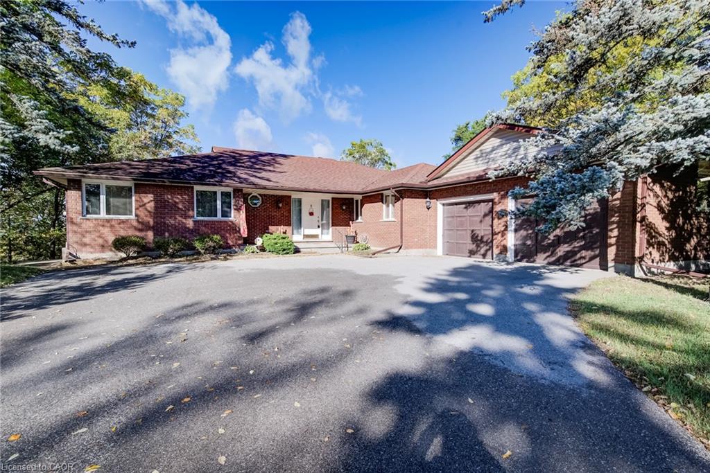 44 Greensview Drive Property Photo 1