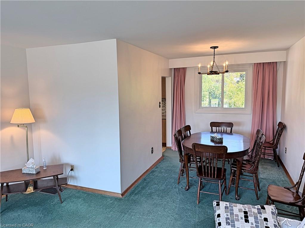 607 Walkers Line Property Photo 7