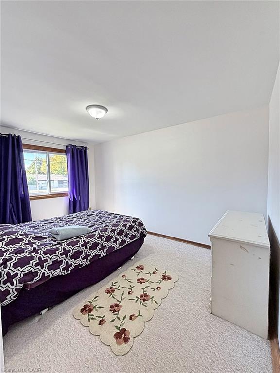 607 Walkers Line Property Photo 15