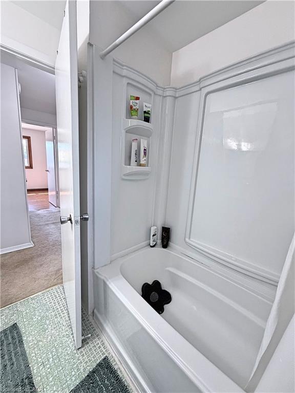 607 Walkers Line Property Photo 20