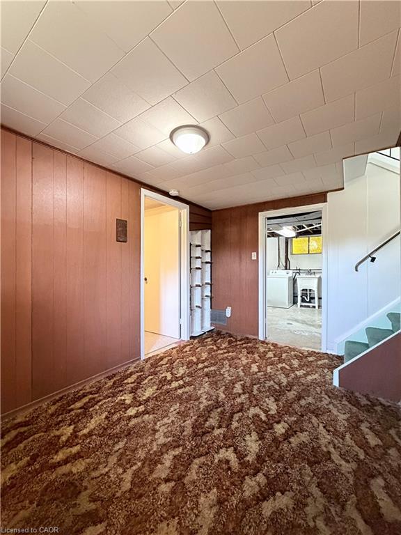 607 Walkers Line Property Photo 21
