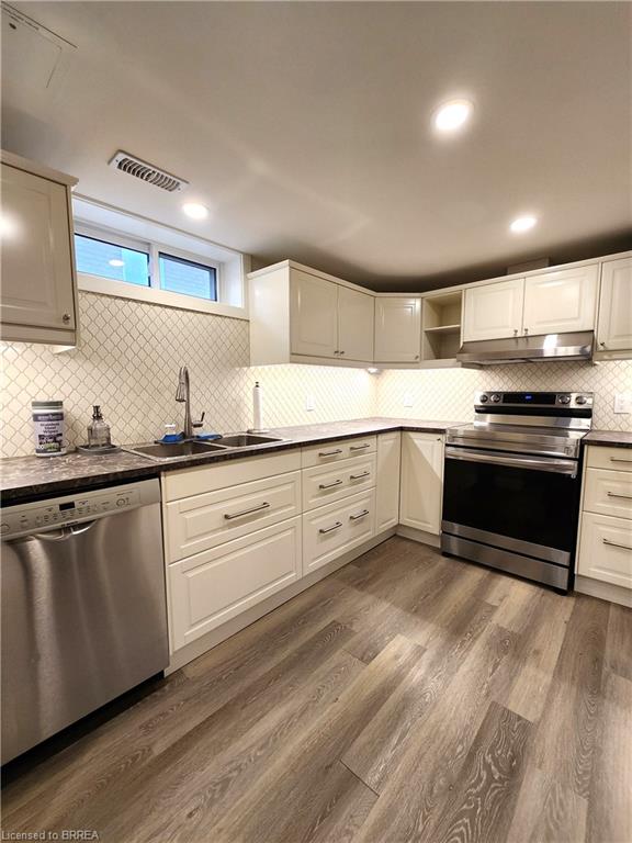 404 Nelson Street Property Photo 11