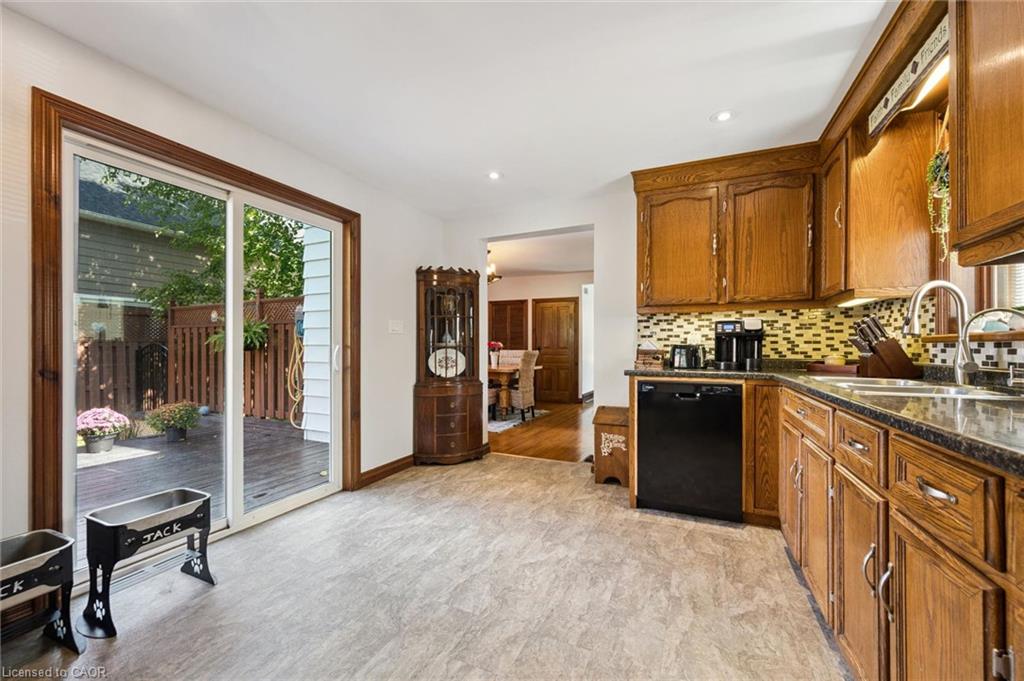 3600 Nafziger Road Property Photo 15