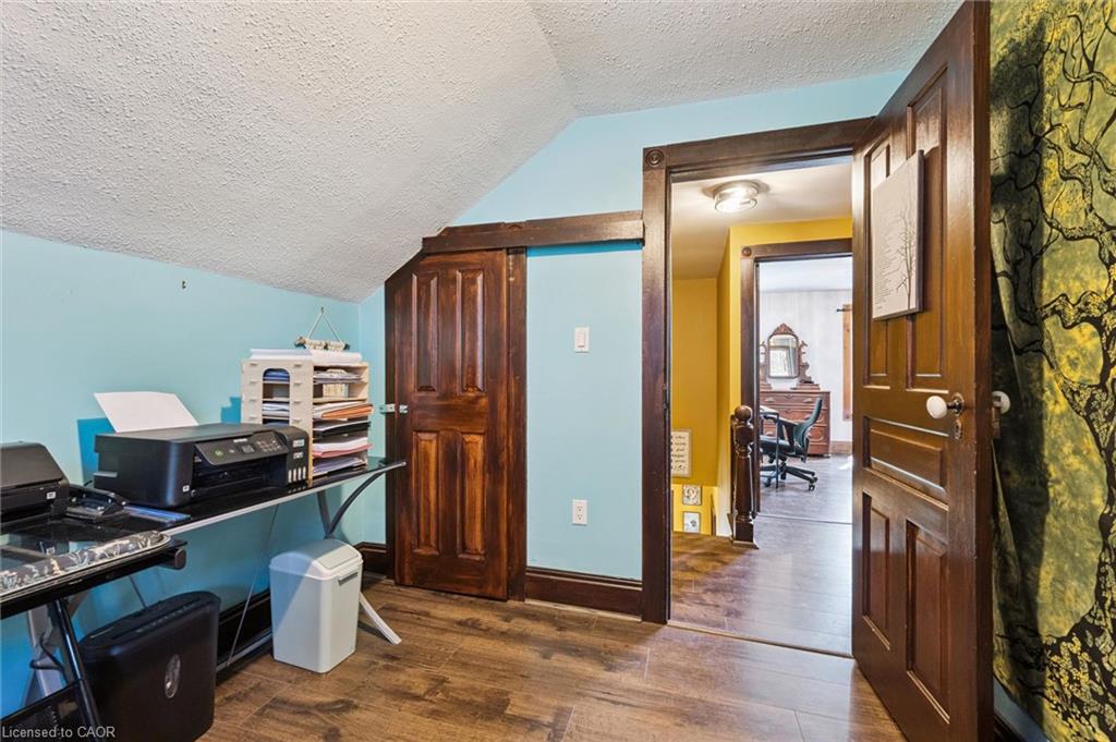 3600 Nafziger Road Property Photo 26