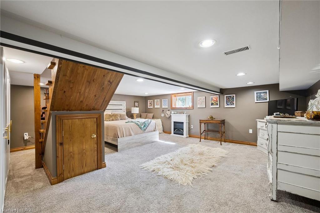 3600 Nafziger Road Property Photo 29