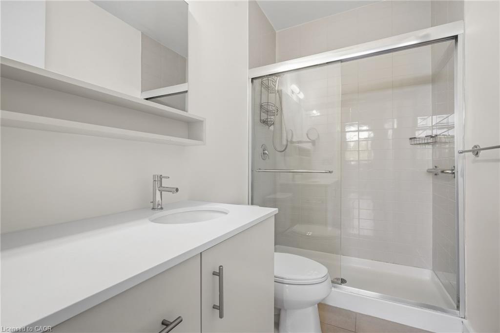 108-457 Plains Road E Property Photo 25