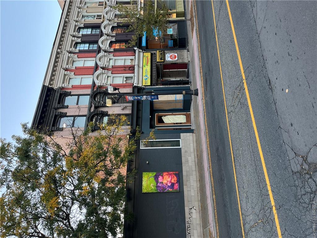 161 James Street N Property Photo 6