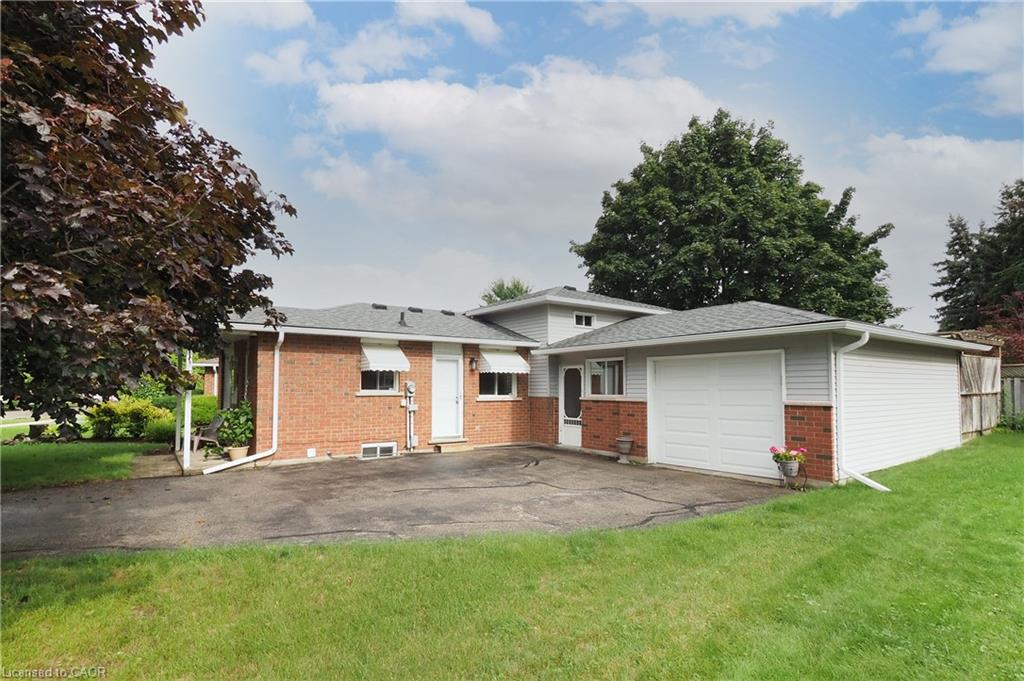 219 Foxhunt Road Property Photo 3