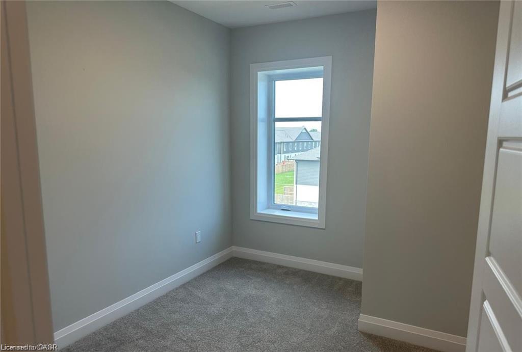 108-361 Quarter Town Line Property Photo 11