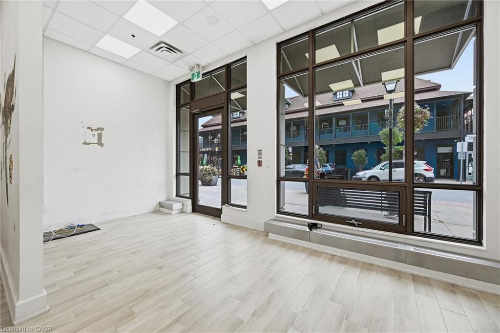 A-390 Pearl Street Property Photo 4