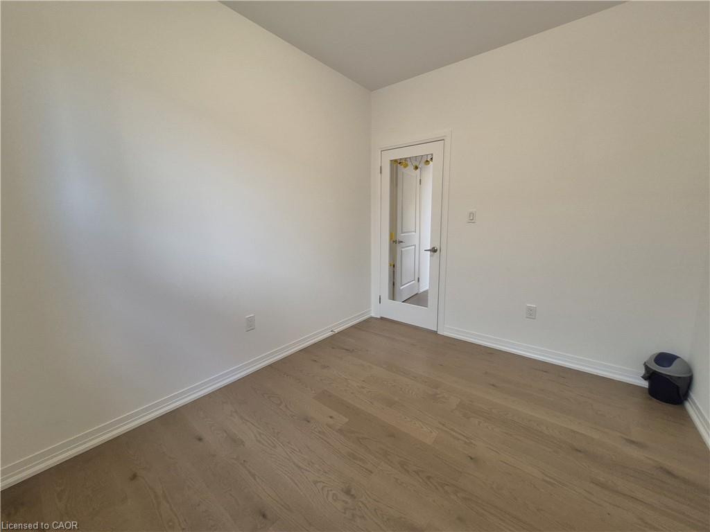578 Telfer Street Property Photo 15